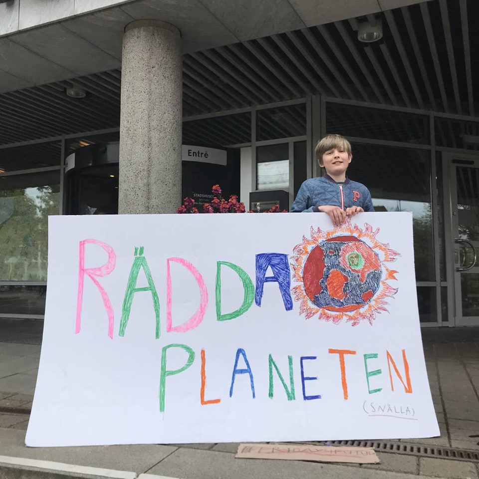 Malmö For Future strejk på trappan till Stadshuset i Malmö